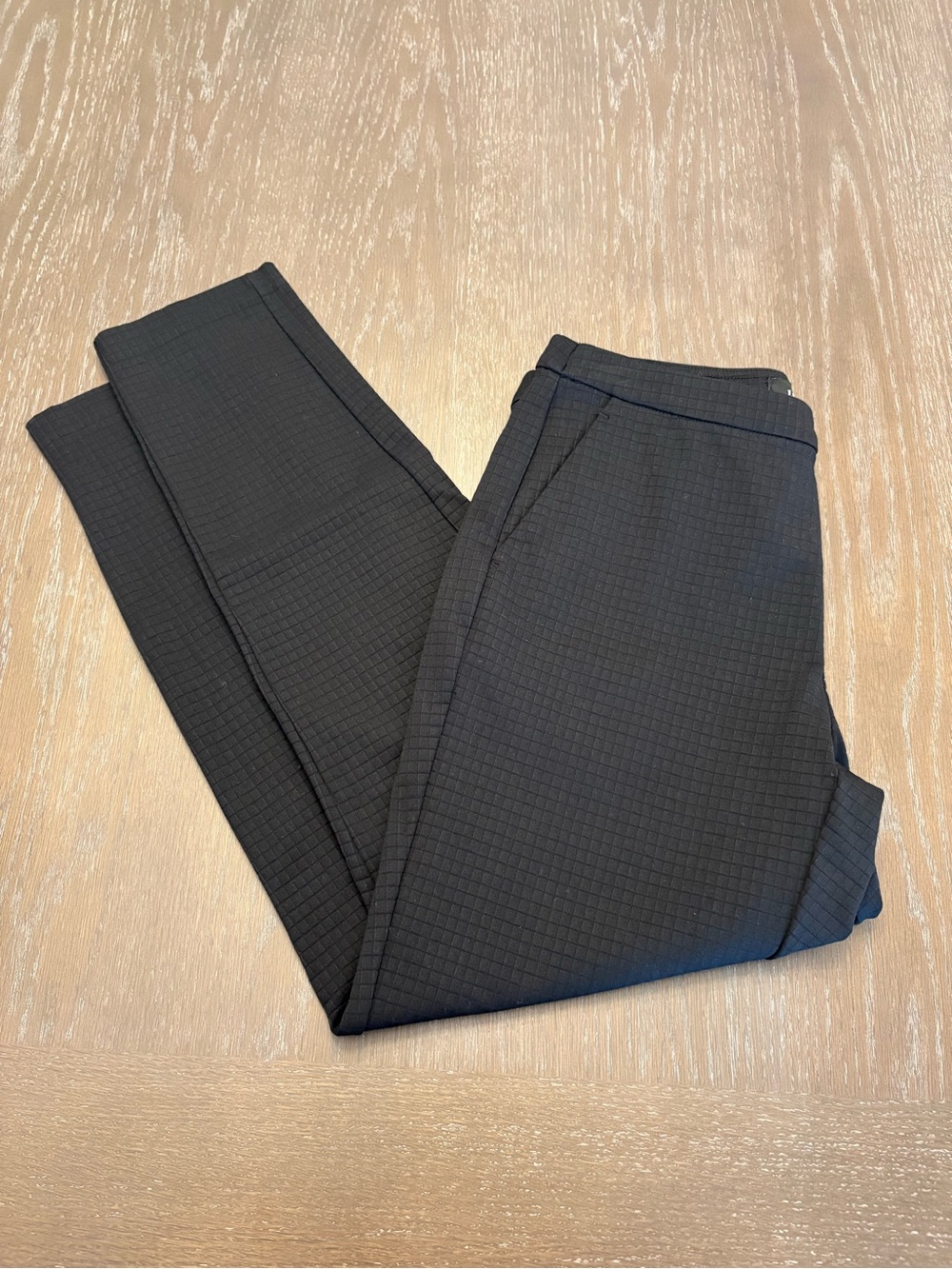 Women’s Liverpool Tyler Textured Tapered Leg Trouser Pants – Black – Size 4